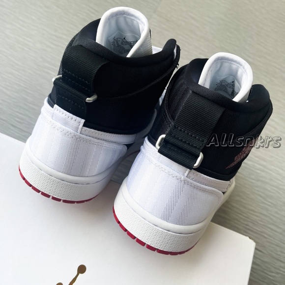 Air Jordan 1 Mid Women’s Panda UTL - Picture 3 of 7